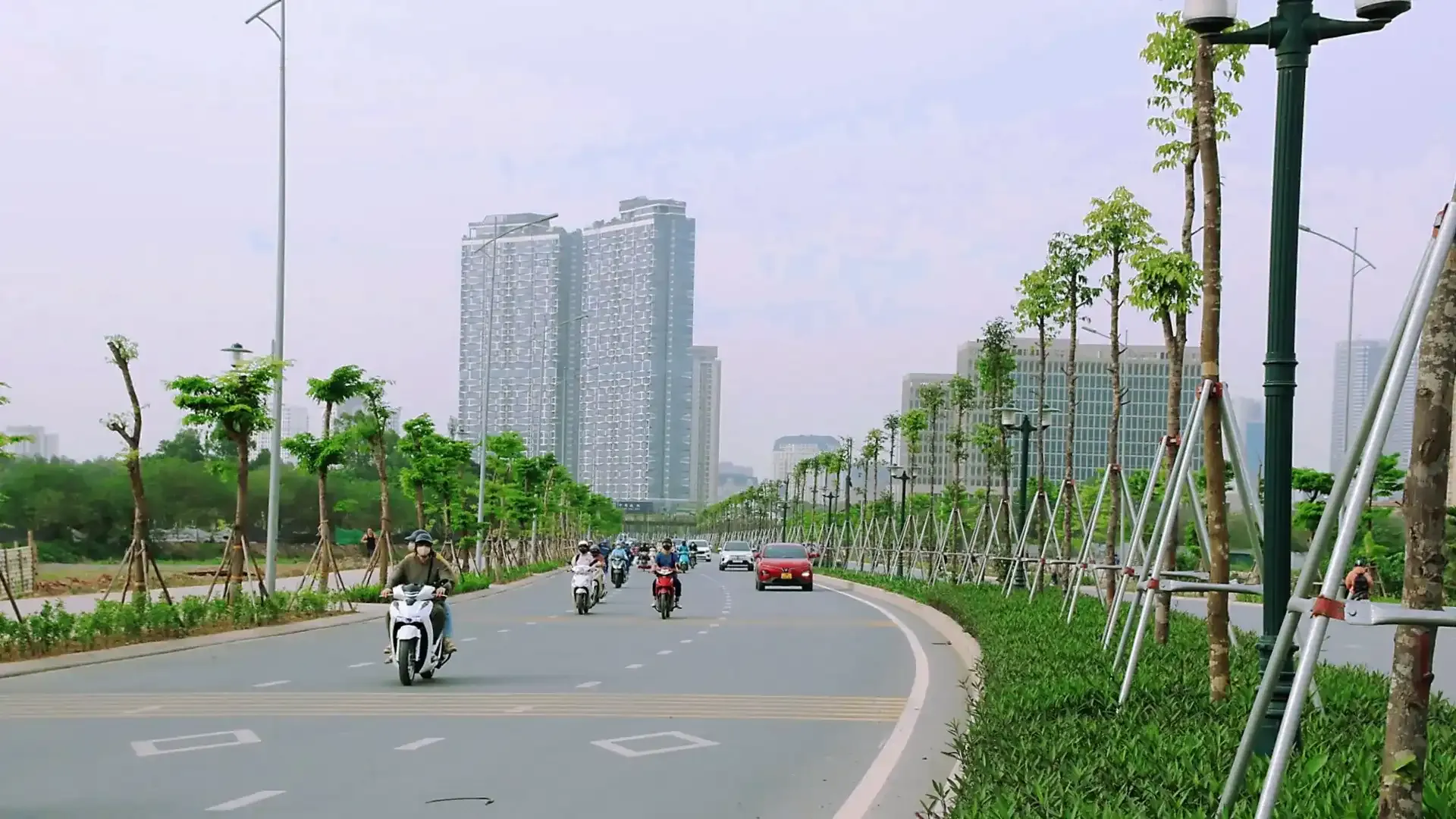 Lê Quang Đạo kéo dài thông xe